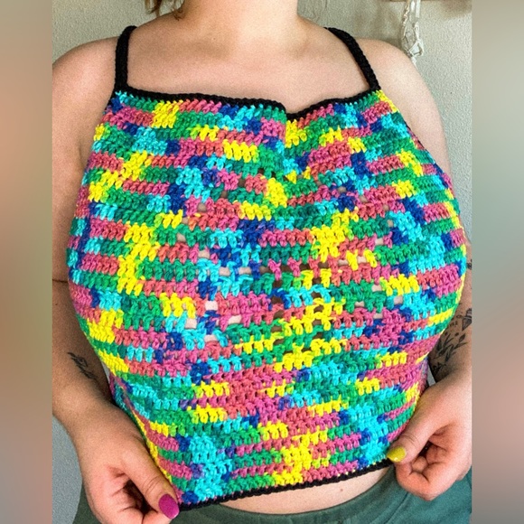 Crochet mushroom festival top - Picture 4 of 4